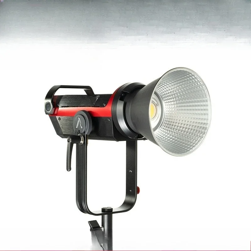 C 300d II film and television  - Photography Still Life Lighting recension och pris